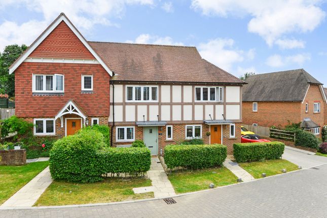 2 bed property, in Summerfold, £410,000