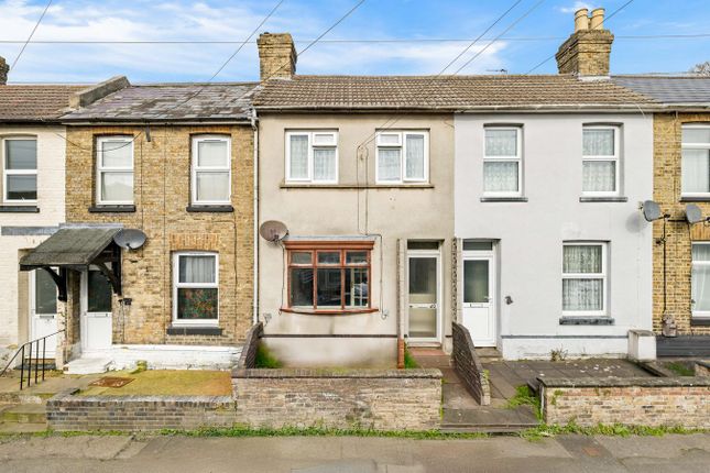 3 bed property, in Winchelsea Terrace, £170,000