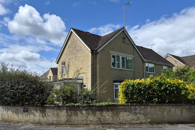 3 bed property, in Corinium Gate, £480,000