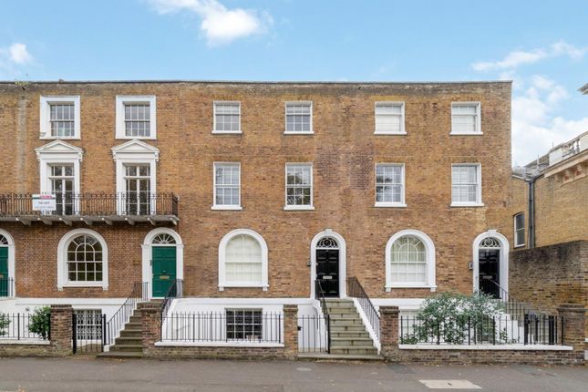 2 bed property, in Heathfield Terrace, £725,000