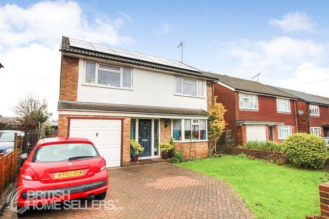 4 bed property, in Moat Road, £550,000