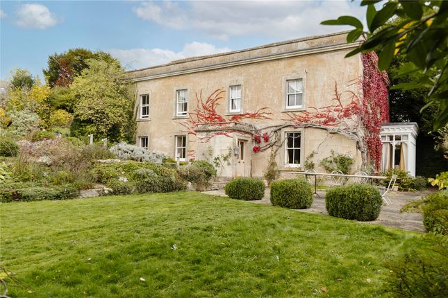 4 bed property, in Commercial Road, £1,495,000