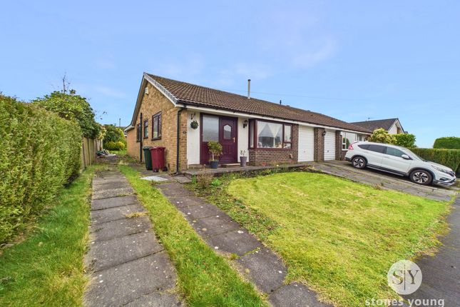 3 bed property, in Hob Green, £240,000