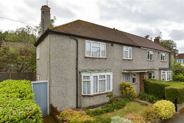 3 bed property, in Mosslea Road, £500,000