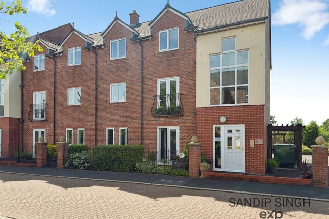 2 bed property, in Greenside, £120,000