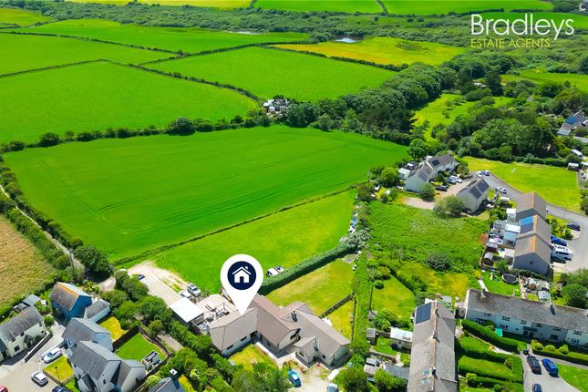 2 bed property, in Boskennal Lane, £400,000