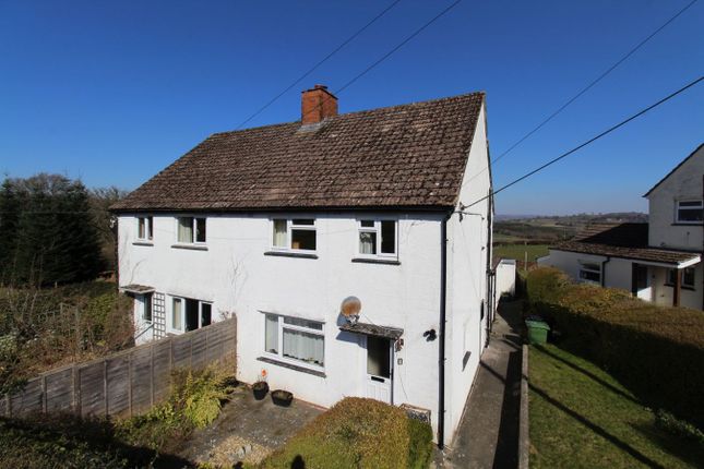 3 bed property, in Llanfilo, £210,000