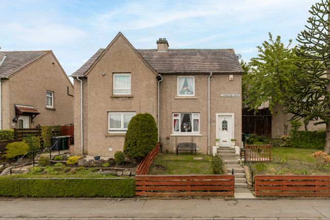 2 bed property, in 43 Clermiston Green, £230,000