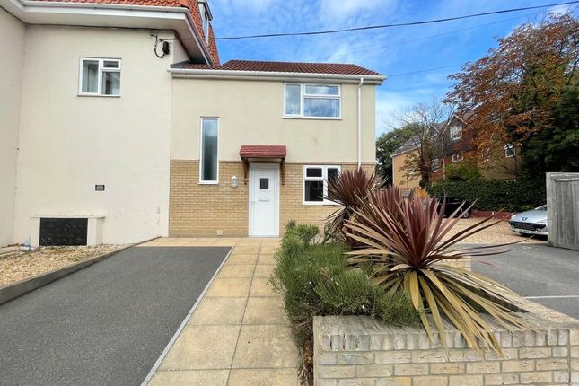 2 bed property, in Florence Road, £325,000