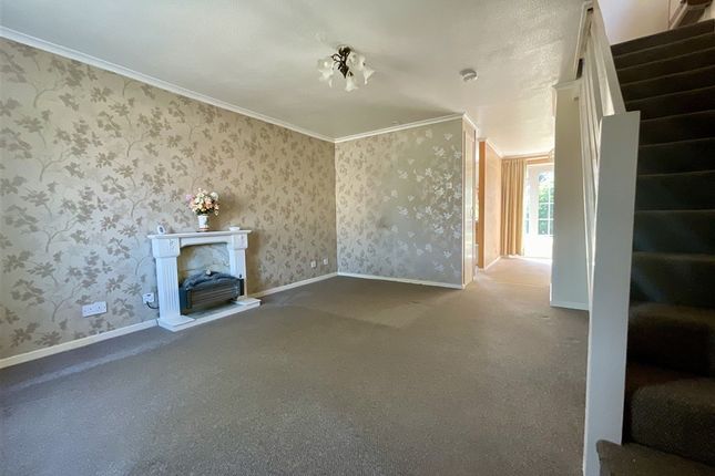 3 bed property, in Kingston Crescent, £280,000