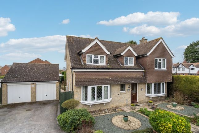 4 bed property, in Cumnor Village, £750,000