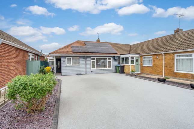 3 bed property, in Van Gogh Place, £350,000