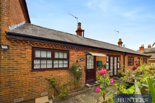 1 bed property, in Beech Tree Cottage, £120,000