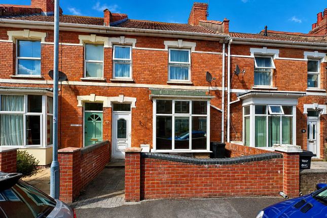 3 bed property, in Lynton Road, £224,950