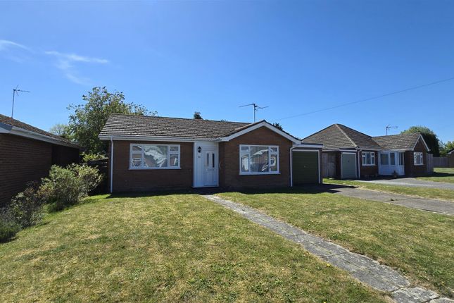 Land, in Lancaster Drive, £200,000