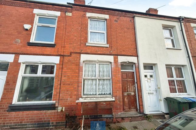 2 bed property, in Caldecote Road, £135,000