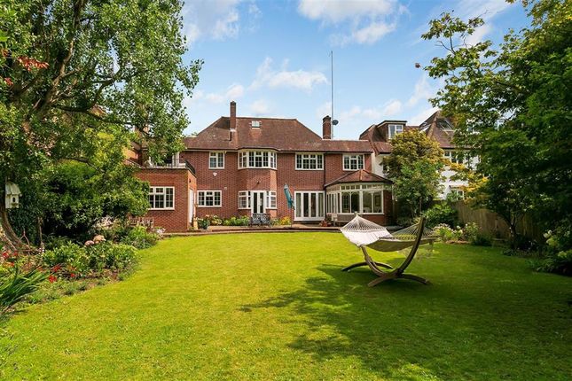 5 bed property, in Roedean Crescent, £3,250,000