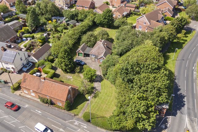 3 bed property, in Humberston Road, £375,000