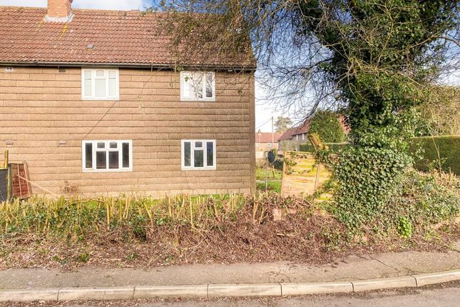 3 bed property, in 12 Kings Road, £40,000