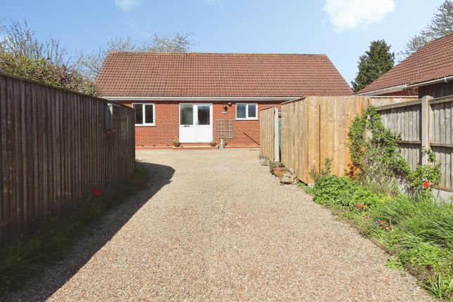 2 bed property, in Legsby Road, £425,000