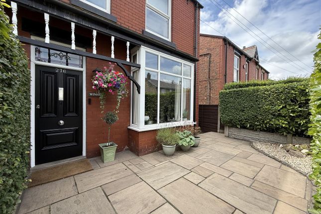 4 bed property, in Mottram Road, £415,000