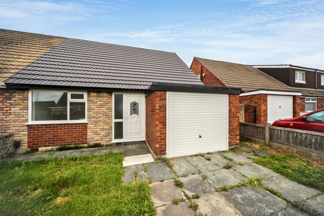 3 bed property, in Lulworth Drive, £230,000