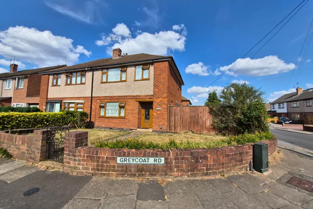 3 bed property, in Greycoat Road, £290,000