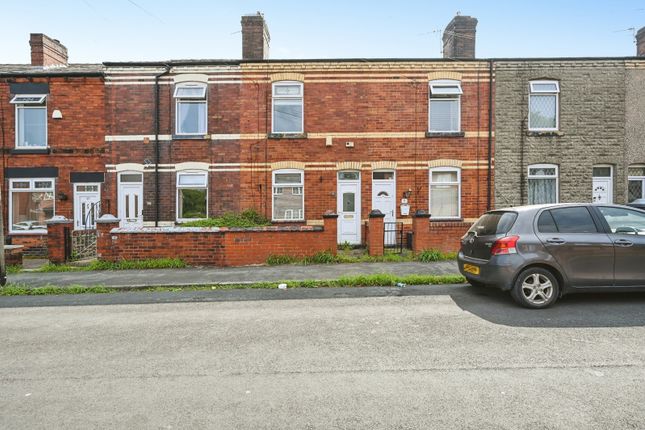 2 bed property, in May Street, £110,000