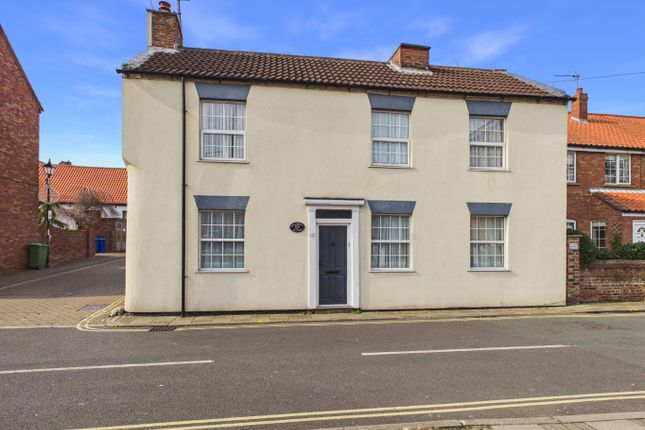 3 bed property, in Walkergate, £500,000