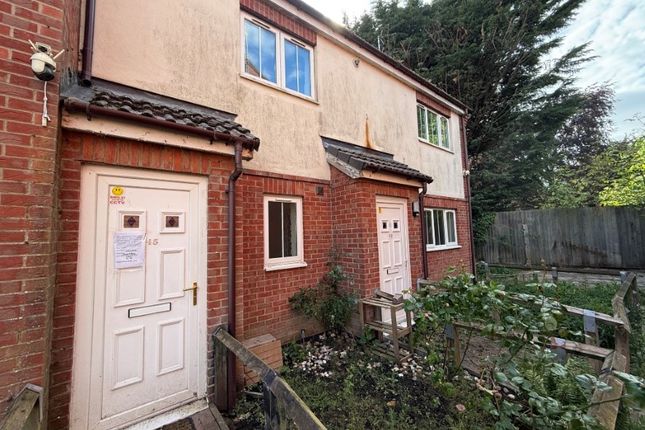 1 bed property, in 45 Ayscough Avenue, £50,000