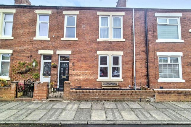 4 bed property, in Coquet Street, £170,000