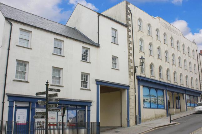 2 bed property, in Market Street, £89,000