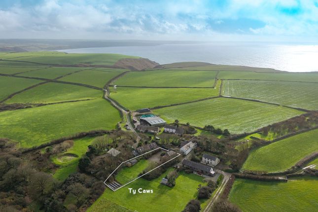 2 bed property, in Pen Y Cwm, £400,000