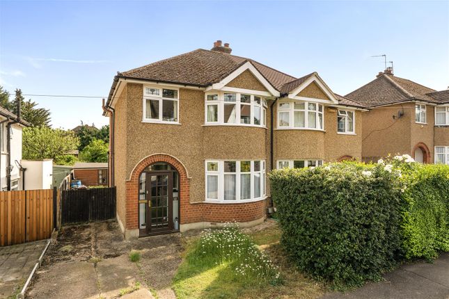 3 bed property, in Hastings Way, £625,000