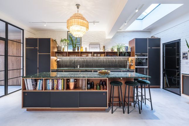4 bed property, in Mildmay House, £4,000,000