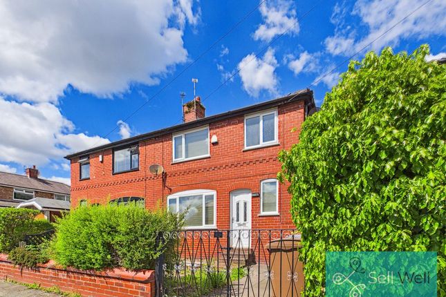 3 bed property, in Manor Road, £250,000