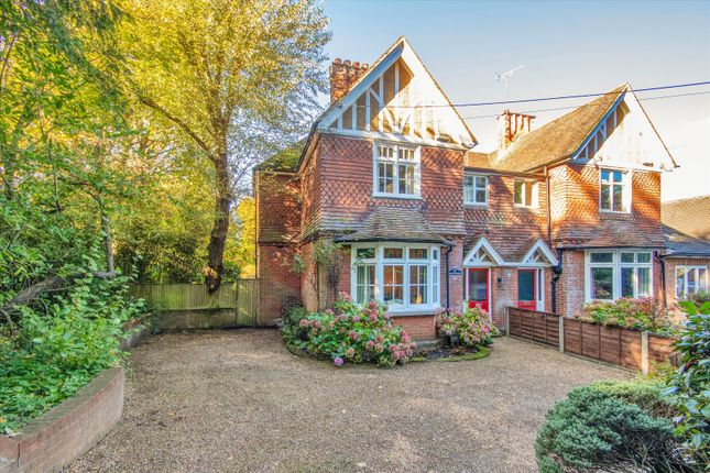 4 bed property, in Bates Hill, £995,000