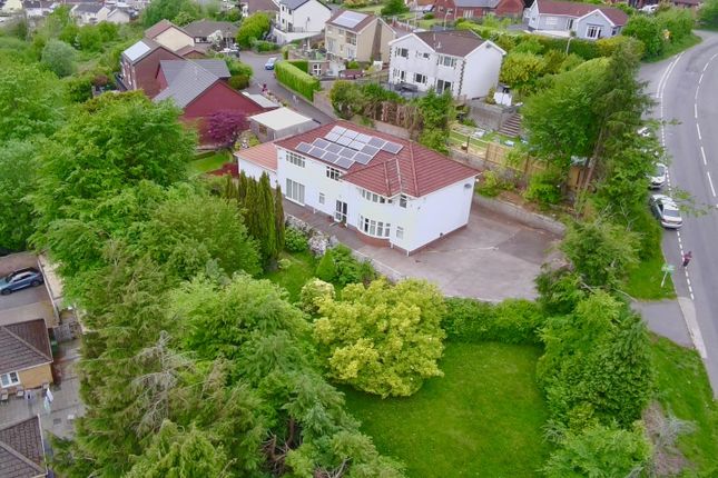 4 bed property, in Highlands, £550,000