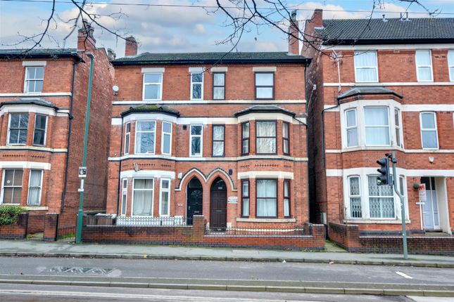 5 bed property, in Noel Street, £315,000