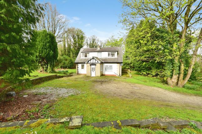 3 bed property, in Greaves Lane, £375,000
