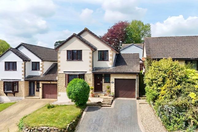 4 bed property, in Old Well Gardens, £435,000