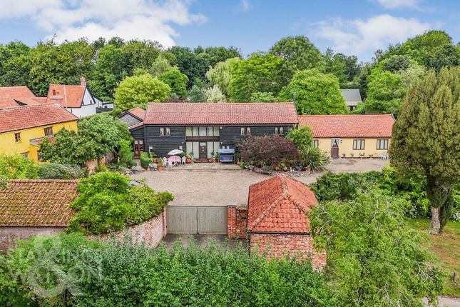 5 bed property, in Church Lane, £850,000
