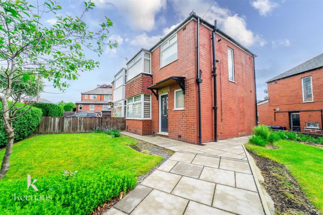 3 bed property, in Lincoln Drive, £235,000