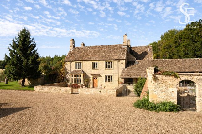 5 bed property, in Warrens Cross, £1,395,000