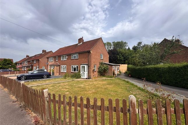 2 bed property, in Southdene, £500,000
