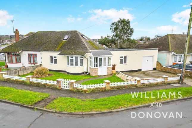 3 bed property, in Watlington Road, £375,000