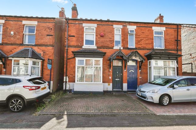 3 bed property, in Anderson Road, £250,000