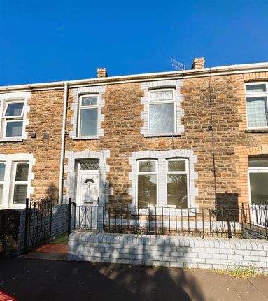 3 bed property, in Prior Street, £129,995