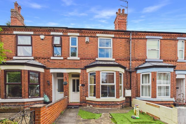 2 bed property, in Beech Avenue, £170,000