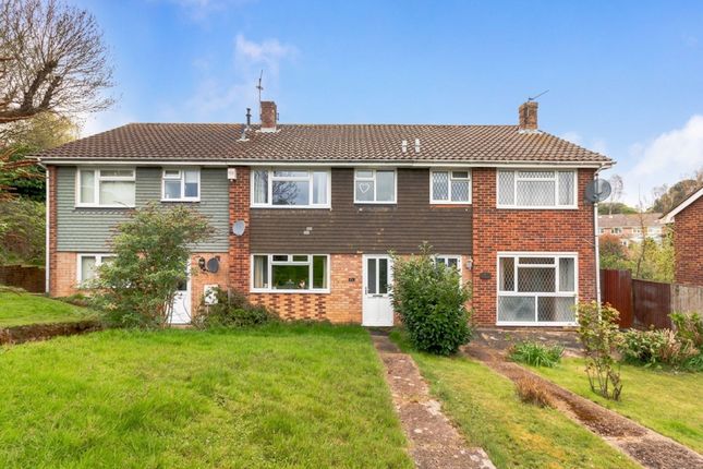 3 bed property, in Arun Path, £335,000